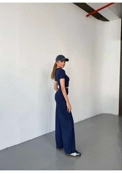 Osy Modal Yumuşak Dokulu Kumaş Kısa Kollu Crop Rahat Pantalon Ikili Takım - Lacivert