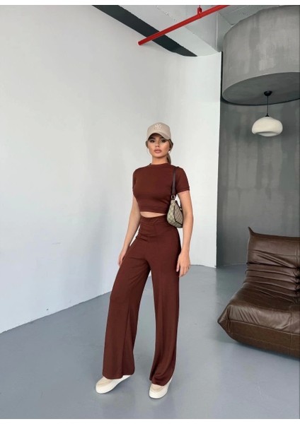 Osy Modal Yumuşak Dokulu Kumaş Kısa Kollu Crop Rahat Pantalon Ikili Takım - Kahverengi