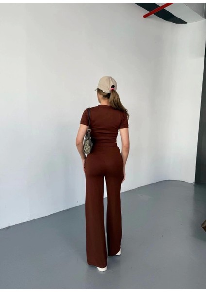 Osy Modal Yumuşak Dokulu Kumaş Kısa Kollu Crop Rahat Pantalon Ikili Takım - Kahverengi