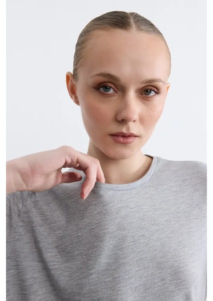 Simli Bisiklet Yaka T-Shirt - Gri modelleri