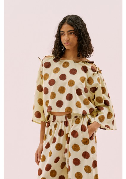 Cut Out Omuz Detaylı Bluz Standart Renk Y2564120_089