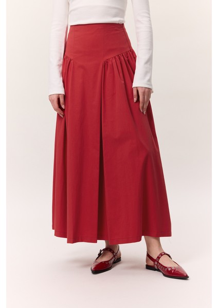 Büzgülü Gabardin Etek Kırmızı