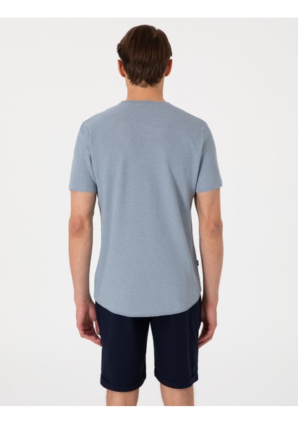 Erkek Mavi Slim Fit Keten Karışımlı Bisiklet Yaka Triko Tişört 50305973-VR036