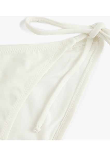 Astarlı Yanları Ipli Bikini Altı modelleri