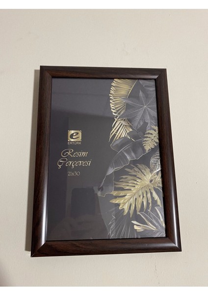 A4 Çerçeve 21 x 30 cm | Camlı Duvar ve Masa Çerçevesi | Asılabilir Çerçeve fiyatları