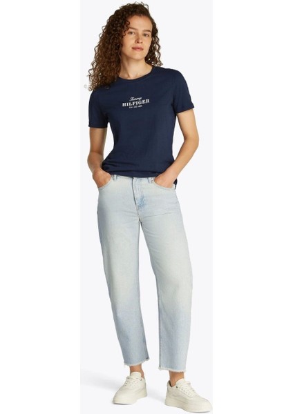 Kadın Açık Mavi Yüksek Bel Dar Paça Jean