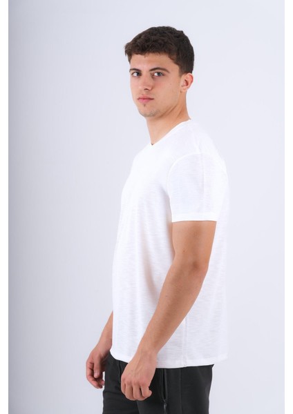 V Yaka Modal Flamlı T-Shirt Ekru