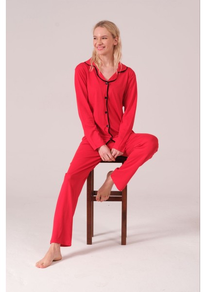 Modal Kumaş Kadın Pijama Takım Uzun Kollu Yakalı ve Düğmeli