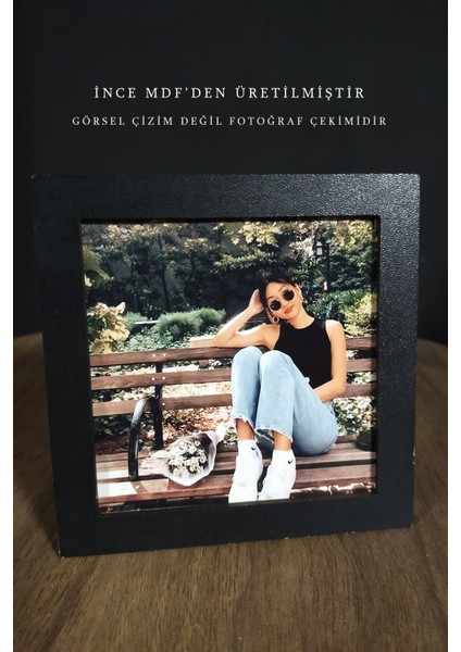 15 x 15 Kare Siyah Ince Ahşap Çerçeve Arkalıklı