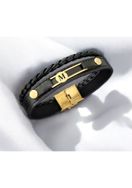14 Ayar Plakalı Altın Daireli Dikdörtgen Motifli Derili Erkeklere Harfe Özel Bileklik-418Harf-Siyah