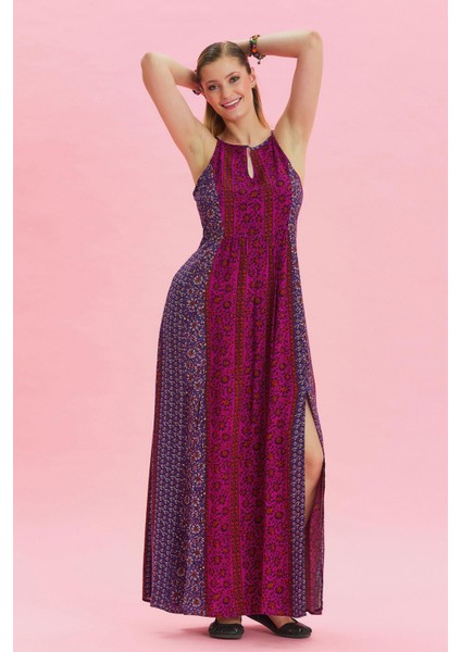 Dekolteli Ön Yırtmaçlı Elbise modelleri