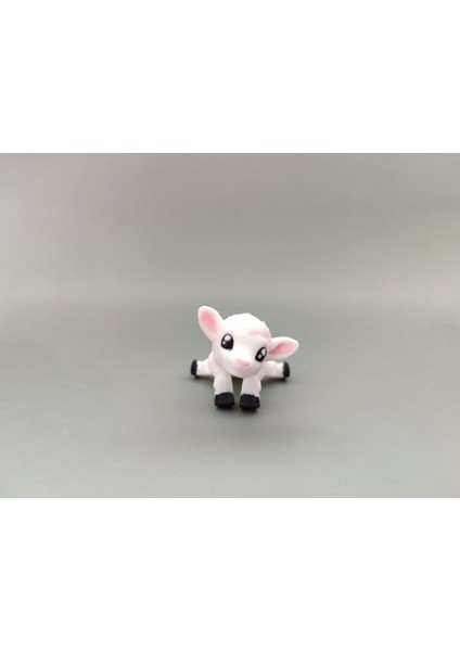 Sevimli Kuzu Figürü – Hareketli Eklemli 3D Oyuncak