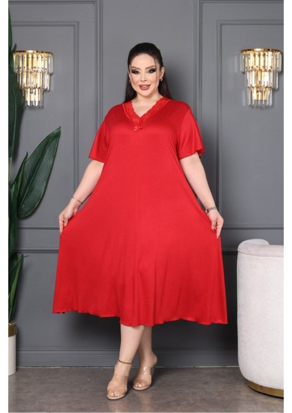 Bambu V Yaka Dantel Detaylı Eteği Kloş Elbise Büyük Beden