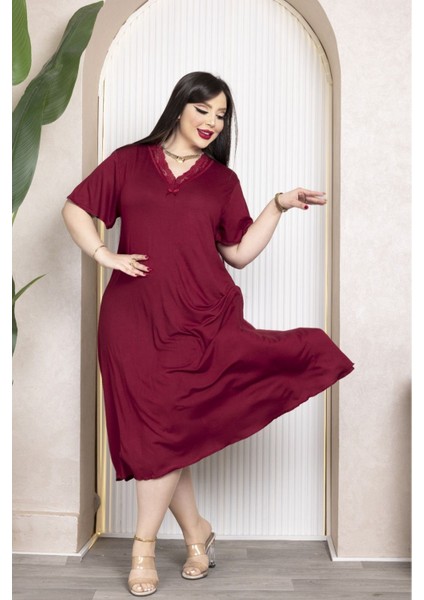 Bambu V Yaka Dantel Detaylı Eteği Kloş Elbise Büyük Beden 6xl