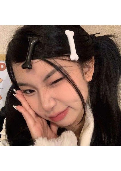 Beyaz Kemik Saç Tokası Sevimli Karikatür Bobby Pin Kız Moda Köpek Kemikleri Dekorasyon Küçük Tokalar Tokalarım Y2K Aksesuarları (Yurt Dışından) modelleri