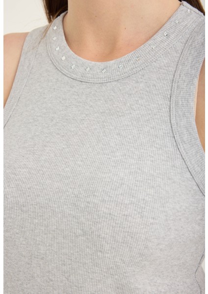 Taşlı Halter Yaka Bluz fırsatları