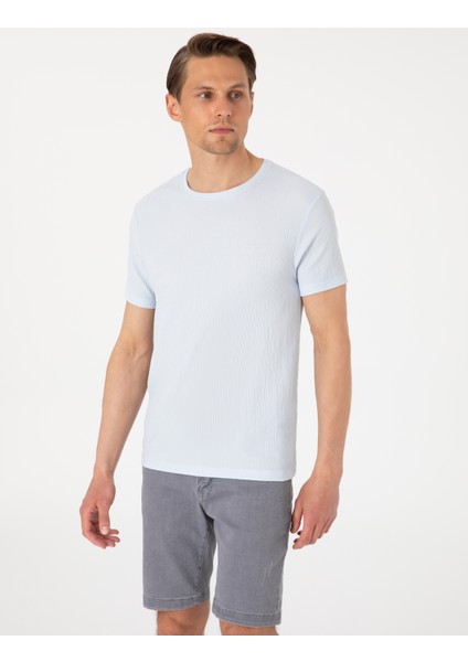 Erkek Açık Mavi Slim Fit Tişört 50306802-VR003 modelleri