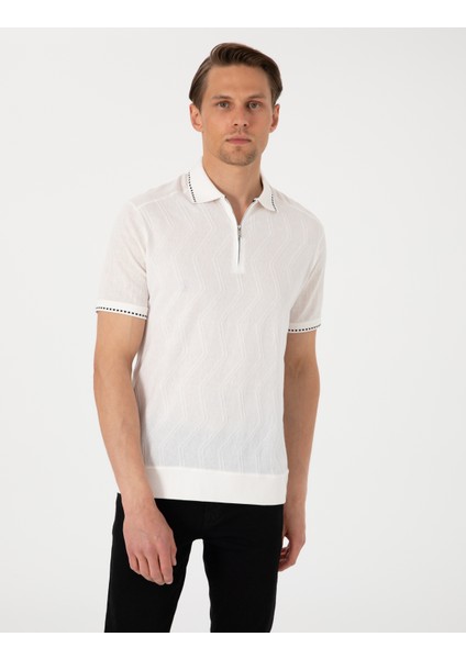 Erkek Beyaz Regular Fit Tişört 50302591-VR013