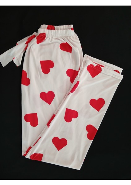 Ekru Pamuklu Kumaş Üzerinde Kırmızı Kalp Desenli Pijama Alt fırsatları