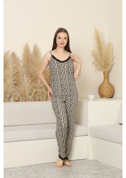 Leopar Desenli Askılı Pijama Takımı