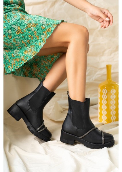 Taş Biyeli Lastikli Bot SİYAH fiyatları