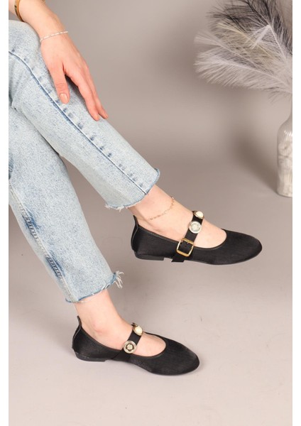 Owo Gold Aksesuarlı Babet Siyah