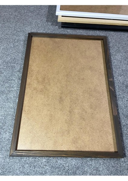 33 x 48 Ahşap Çerçeve Poster Puzzle Siyah & Beyaz & Ceviz & Masif & 4 Renk Iskandinav