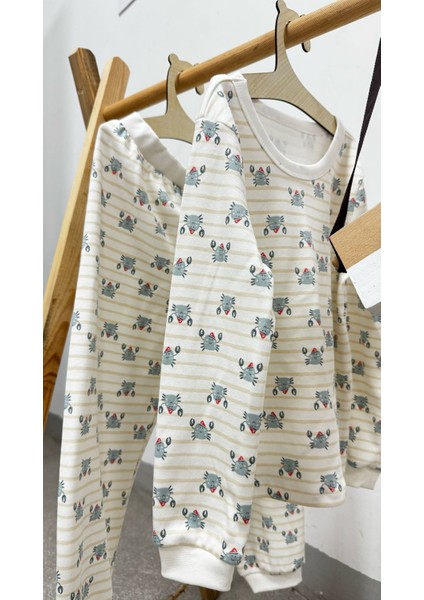 Pijama Takımı