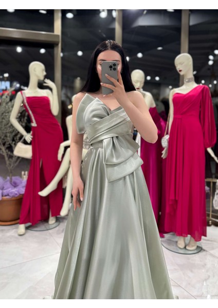 Kailey Straplez Büyük Fiyonk Detaylı Saten Uzun Elbise Çağla Yeşili fiyatları
