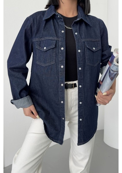 Klasik Yakalı Uzun Kollu Çıtçıt Kapama Detaylı Kadın Kot Gömlek Denim Dört Mevsim Slaplı Lacivert