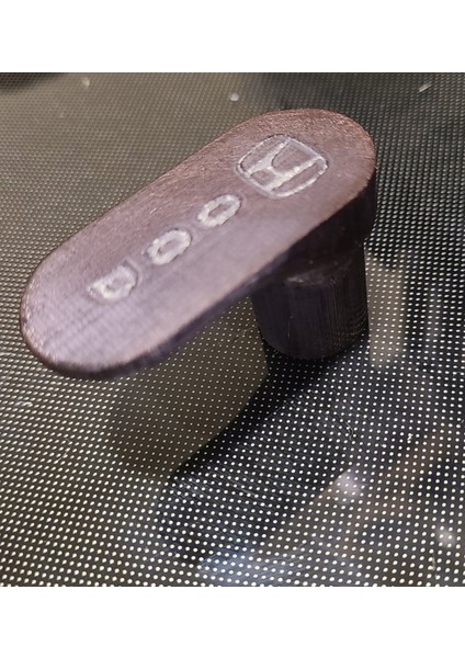 Honda Element Hood Mandal Sürümü Sadece Plastik Aparattır.