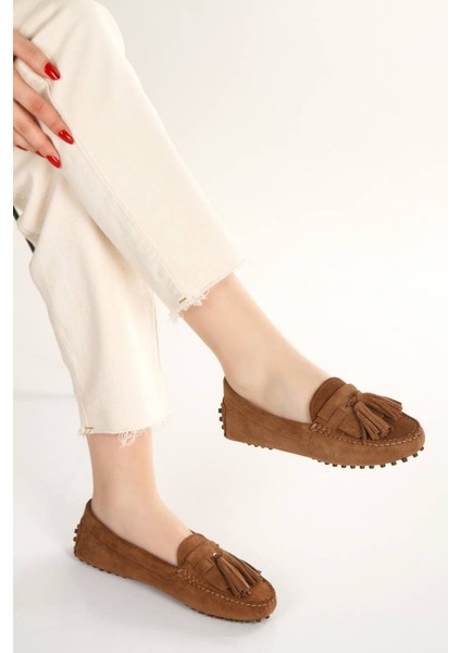 Kadın Hakiki Süet Deri Püskül Detaylı Loafer 1039 fırsatları