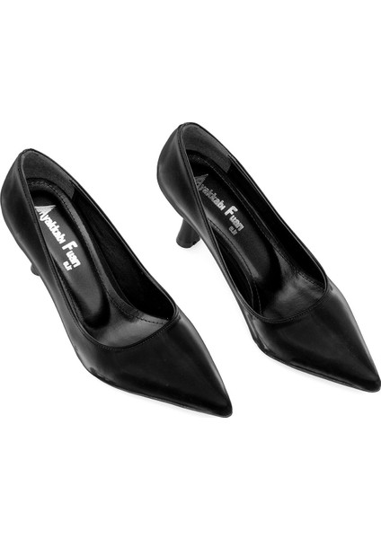 Elit MST1184V Kadın Klasik Topuklu Ayakkabı Siyah fiyatları