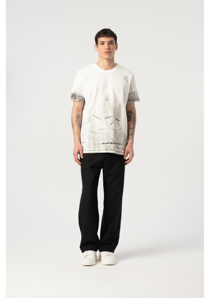 Bisiklet Yaka Dalga Fırça Desenli Tshirt Ekru indirimleri