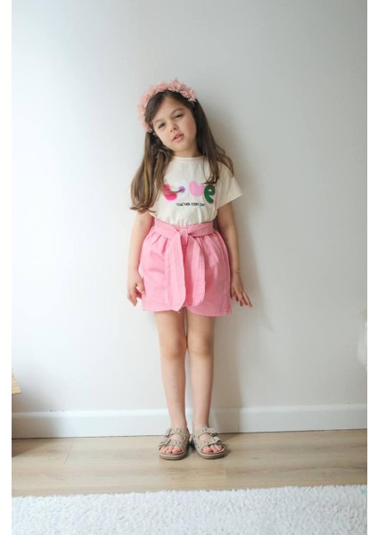 Nakışlı Love Alt Pembe Ince Kot Şort Kız Çocuk Alt Üst Takım modelleri