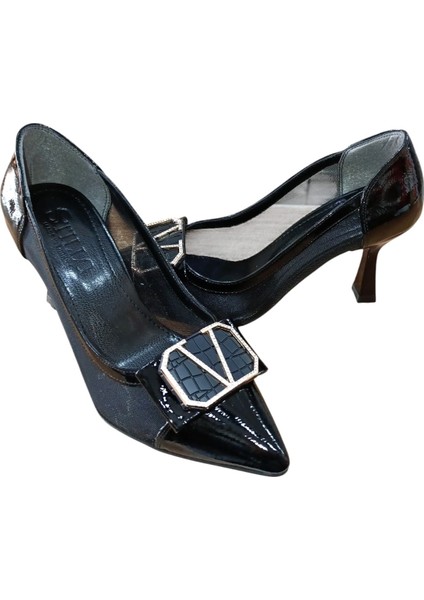 320 Kadın Taşlı Tokalı Tül Detaylı Kadeh Ökçe Abiye Ayakkabı Siyah Rugan