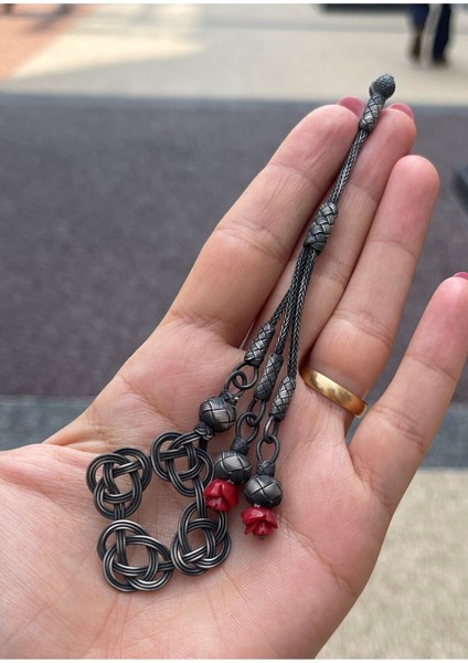 Kırmızı Gül Detaylı Gümüş Kazaziye Üçlü Tesbih Püskülü modelleri