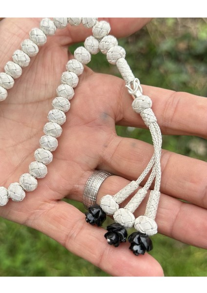Gül Detaylı Üç Sallantılı Gümüş Rengi Gümüş Kazaziye Tesbih - Kazaz Tesbih Sevenlere En Güzel Hediye fiyatları