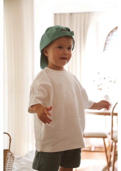 Beyaz Bisiklet Yaka Oversize T-Shirt Bebek - Çocuk