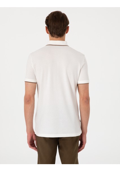 Erkek Ekru Slim Fit Polo Yaka Tişört 50307516-VR019 indirimleri