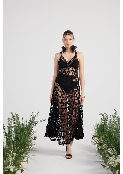 Özel Yapım Yaprak Kumaşlı Uzun Beatriz Elbise Siyah