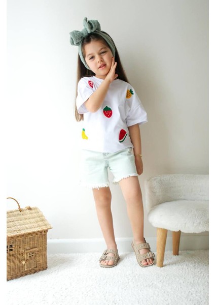 Nakışlı Meyve Basic Kot Şort Püskül Paça Arka Cep Nakış Detay Kız Çocuk Alt Üst Takım