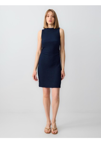 Lacivert Dar Kesim Kayık Yaka Kolsuz Örme Mini Elbise fiyatları