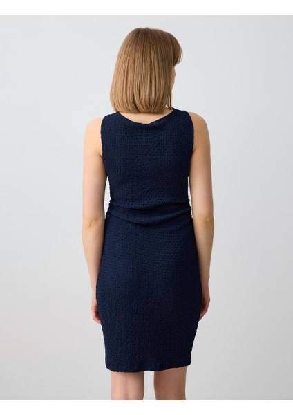 Lacivert Dar Kesim Kayık Yaka Kolsuz Örme Mini Elbise indirimleri