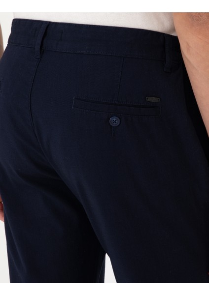 Erkek Lacivert Slim Fit Keten Görünümlü Kanvas Pantolon 50308086-VR033