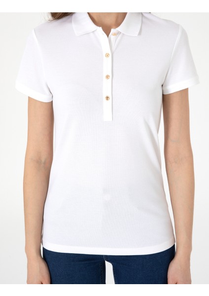Kadın Beyaz Regular Fit Pamuklu Polo Yaka Basic Tişört 50305776-VR013