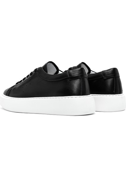 Erkek Siyah Bağcıklı Kalın Tabanlı Deri Sneaker 25SFD700118
