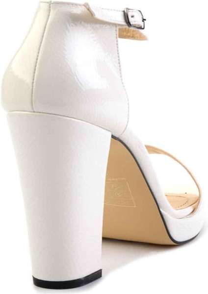 Siyah Kadın Espadril K01678016104