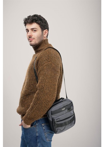 31533 Askılı Çanta