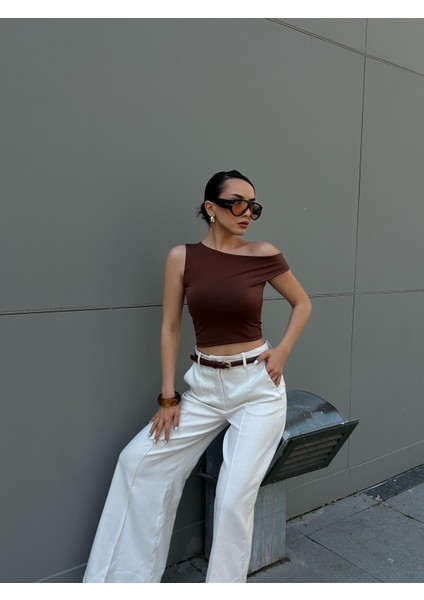 Kadın Kahve Sandy Kumaş Düşük Omuzlu Kalın Askılı Body 29127 indirimleri